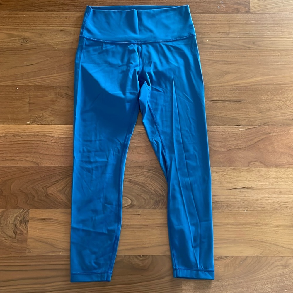 Lululemon blue wonder under high rise luxtreme tights legging 25 size 8